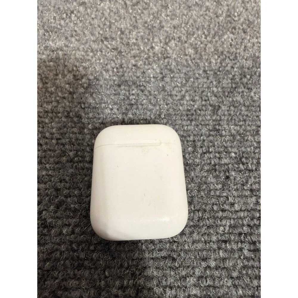 Apple AirPods Wireless Earbuds White Bluetooth Charging Case For Parts